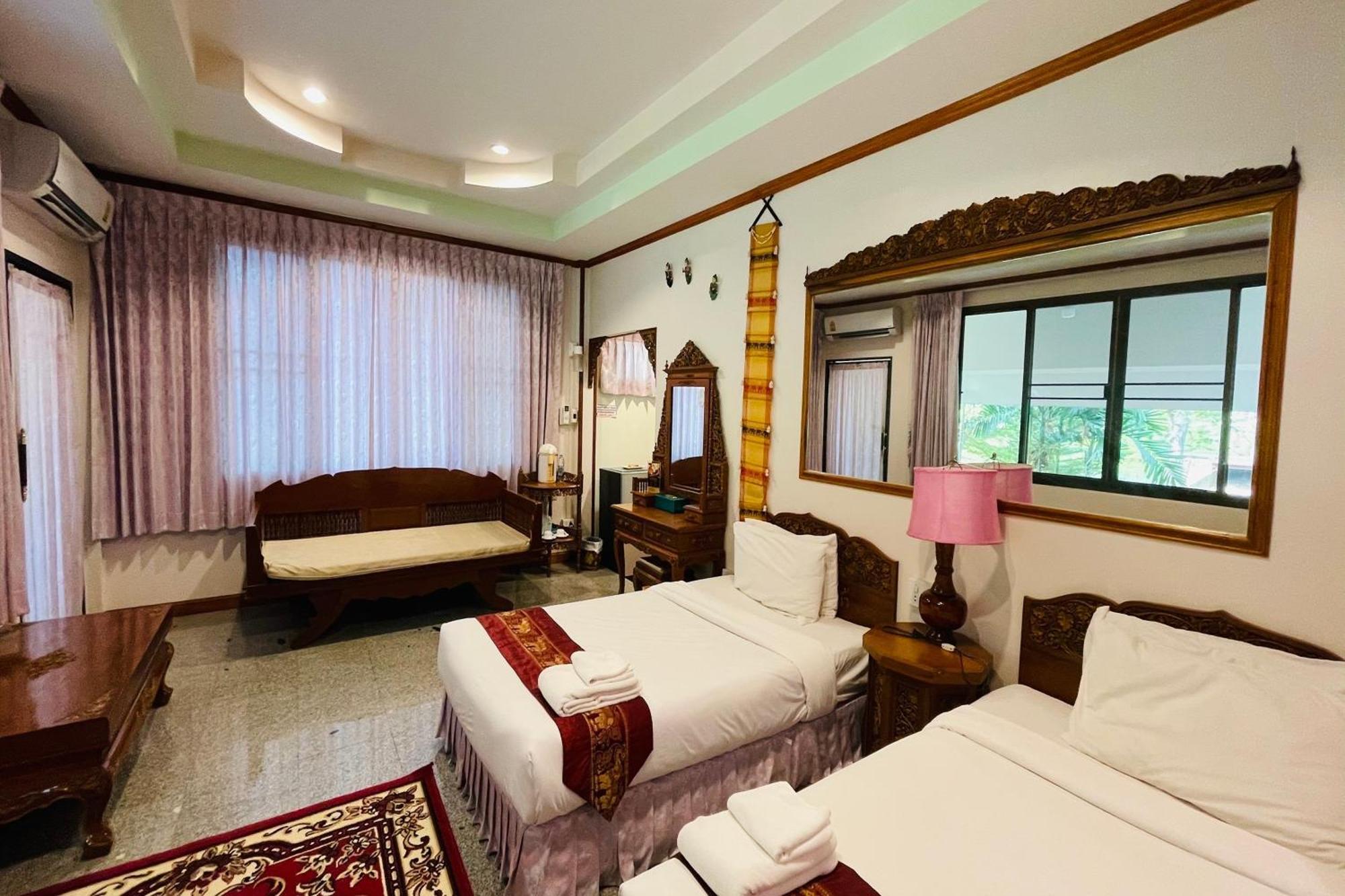 Baan Rim Kwai Paerimnam Resort กาญจนบุรี ภายนอก รูปภาพ