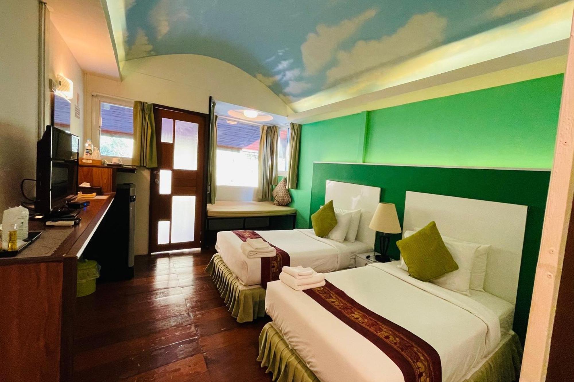 Baan Rim Kwai Paerimnam Resort กาญจนบุรี ภายนอก รูปภาพ
